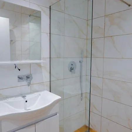 Ξενοδοχείο Aba