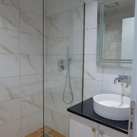 Aba Hotel Ksamil