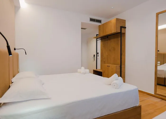 Ξενοδοχείο Aba Εξαμίλιο